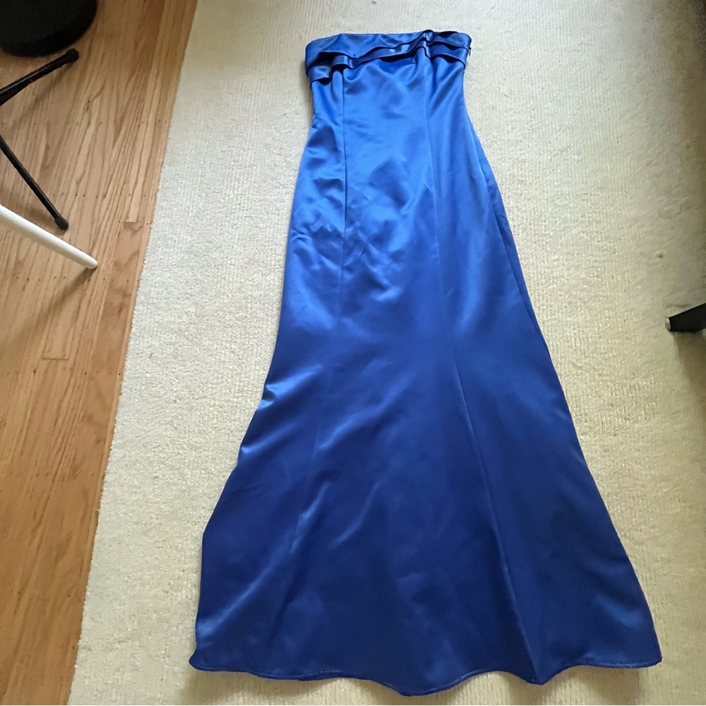 Blue strapless gown